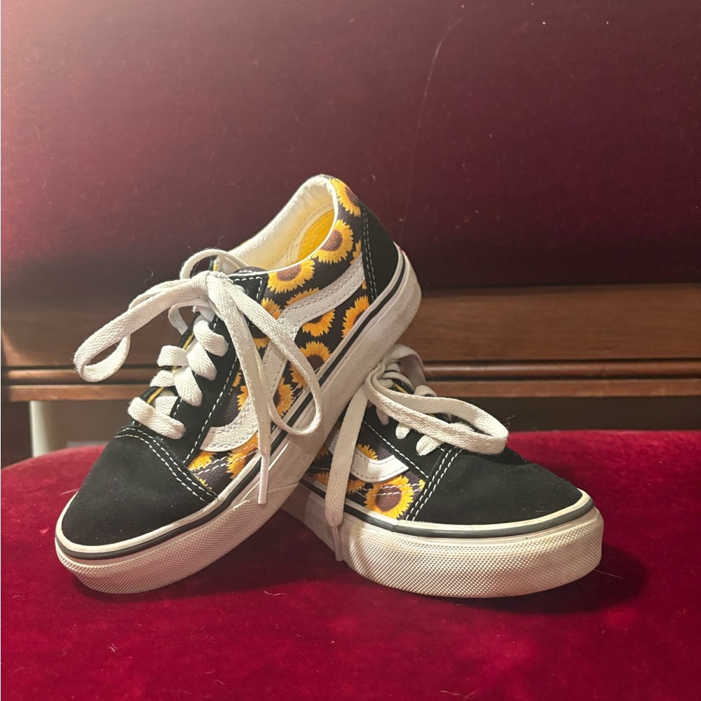Kids Sunflower Patterned Vans